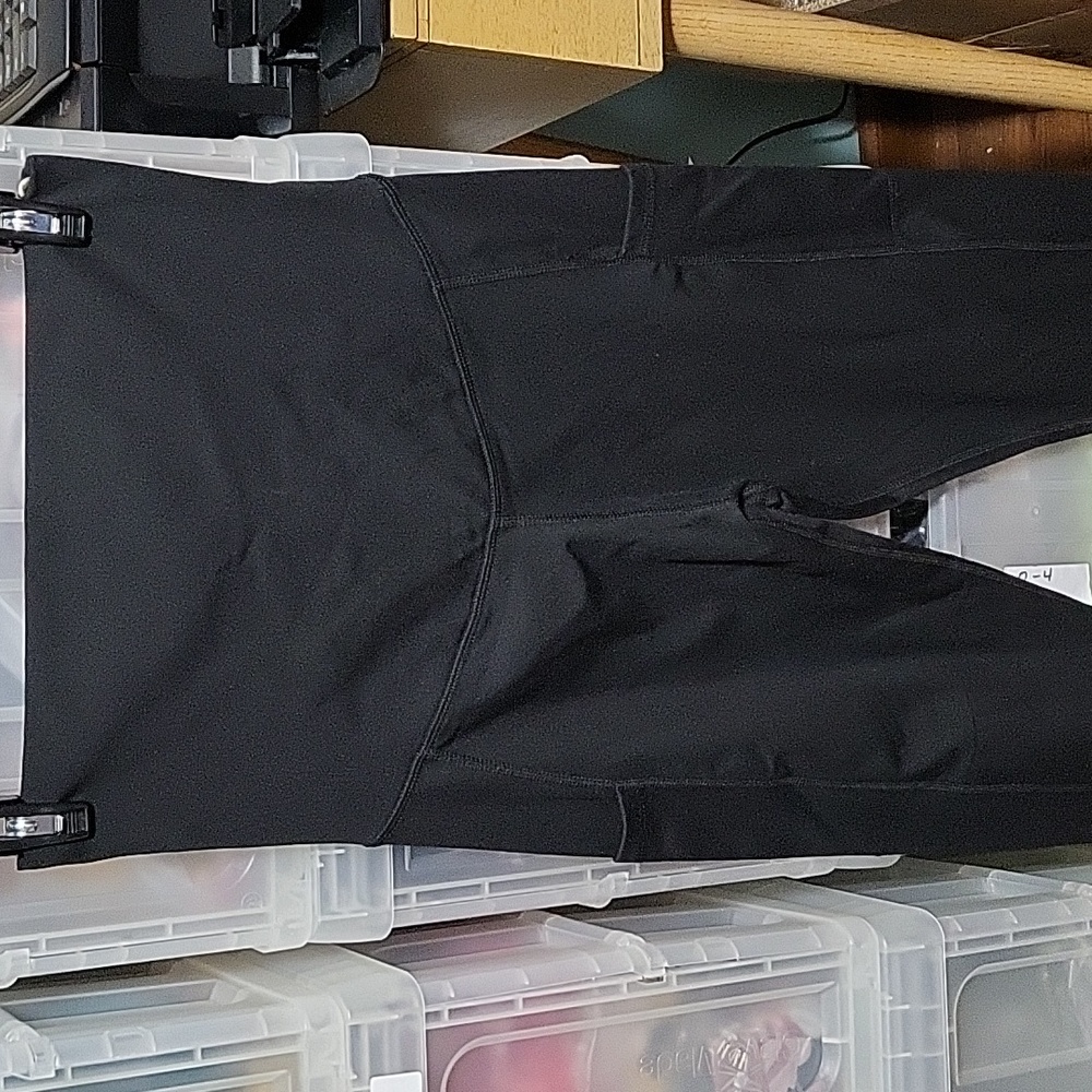 Quince Black High-Waisted Leggings